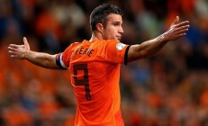 九游娱乐网站-布雷默统治全场，荷兰一波带走贝蒂斯，战术纪律与瞬间爆发的胜利密码