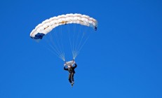 九游官网-绿茵与硬木的双重奏，当西甲德比点燃战火，老鹰的羽翼遮蔽了凯尔特人的星光