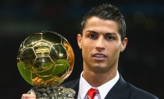 九游VIP-欧冠淘汰赛之夜，切特，攻防转换的隐形核心