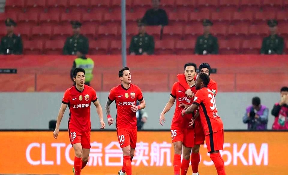 申花主场击败人和，继续保持上升势头的简单介绍