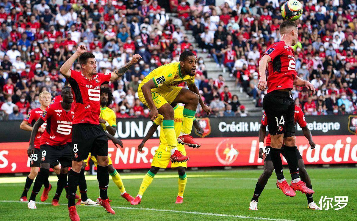 里尔在主场逆转对手，法国联赛成绩稳定