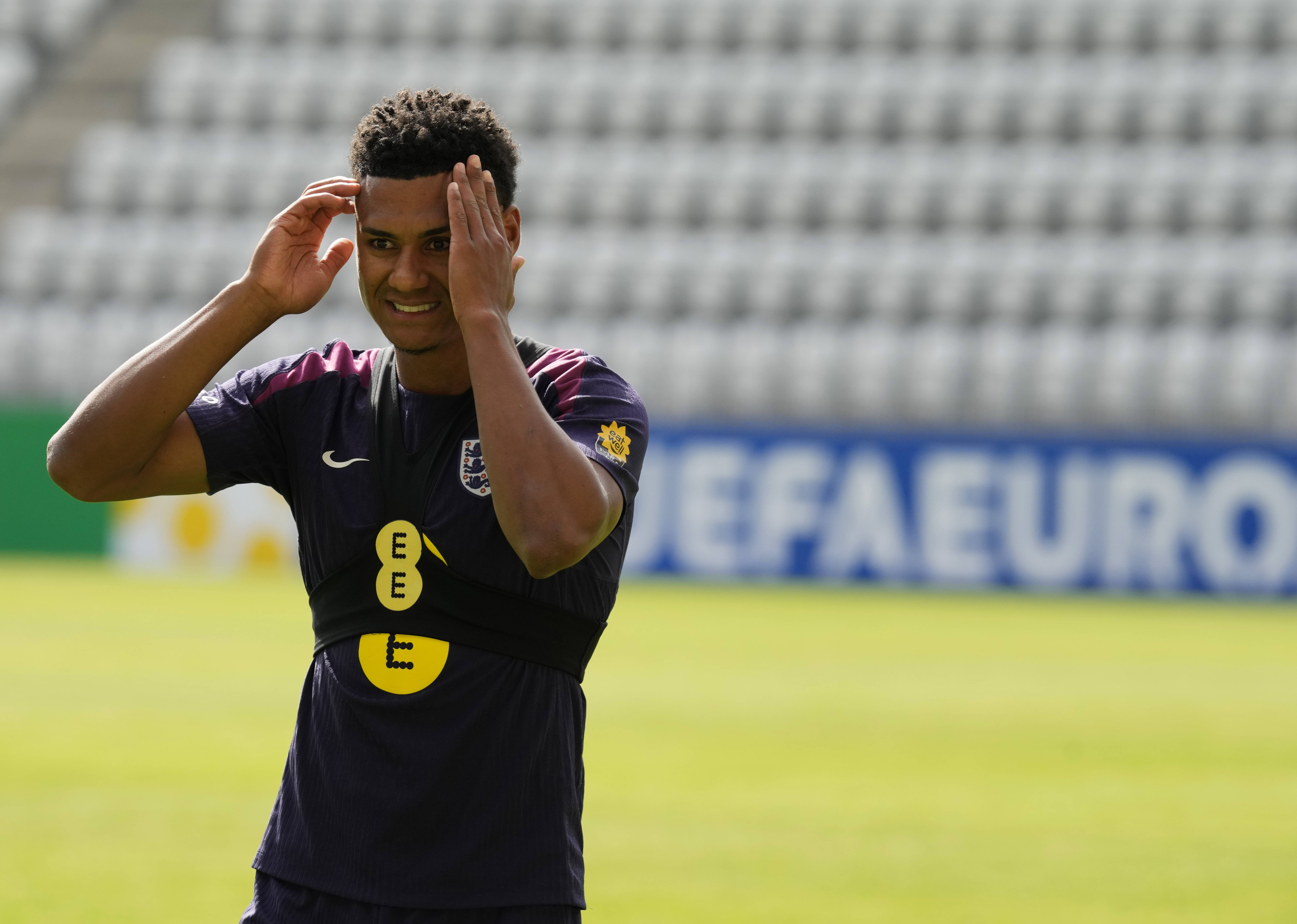 英格兰憾负瑞典，无缘欧锦赛半决赛