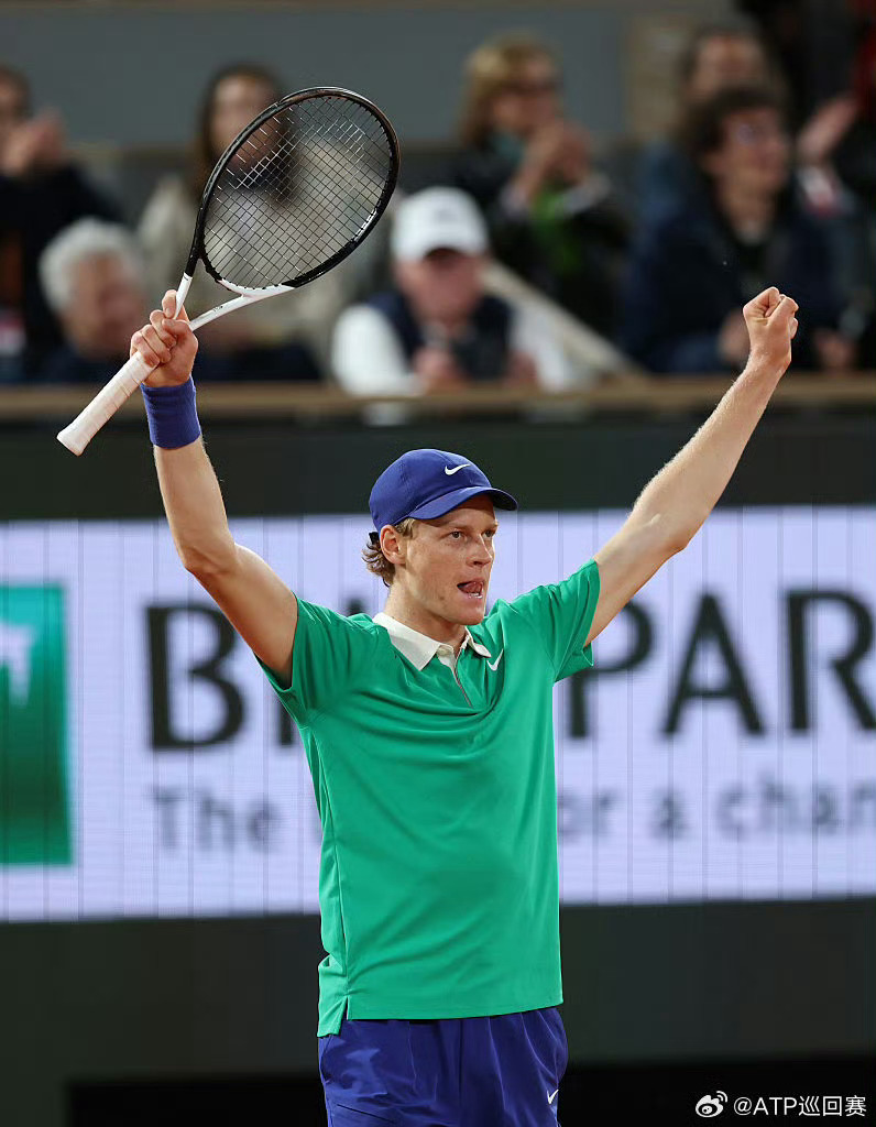 拉沃尔杯逆转法网,辛纳扛起全队 拉沃尔杯逆转法网,辛纳扛起全队