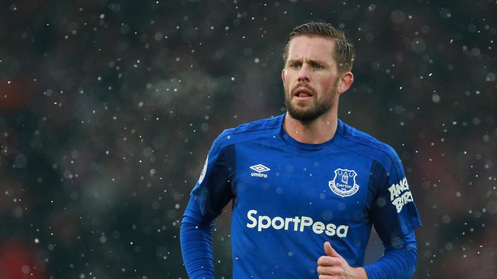 比利亚雷亚尔击溃AC米兰，布雷默成为关键先生